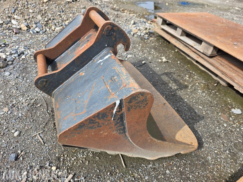 Steelwrist pusse skuffe - Accessoire pour Engins de chantier: photos 3 Steelwrist pusse skuffe - Accessoire pour Engins de chantier: photos 3