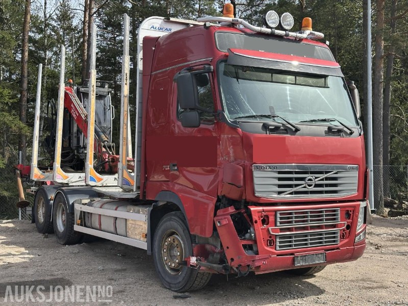 2011 Volvo FH16 - Tømmerbil med FTG V-kran - rep.objekt - Autre matériel: photos 5 2011 Volvo FH16 - Tømmerbil med FTG V-kran - rep.objekt - Autre matériel: photos 5