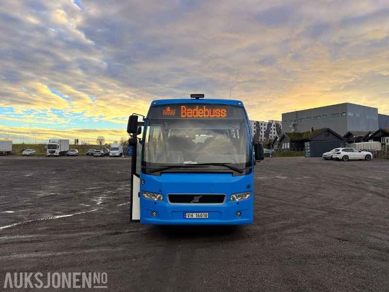 2009 VOLVO 9700S B12B BUSS 420HK EURO 5 NYLIG EU-GODKJENT 49 SETER - Bus: photos 2 2009 VOLVO 9700S B12B BUSS 420HK EURO 5 NYLIG EU-GODKJENT 49 SETER - Bus: photos 2