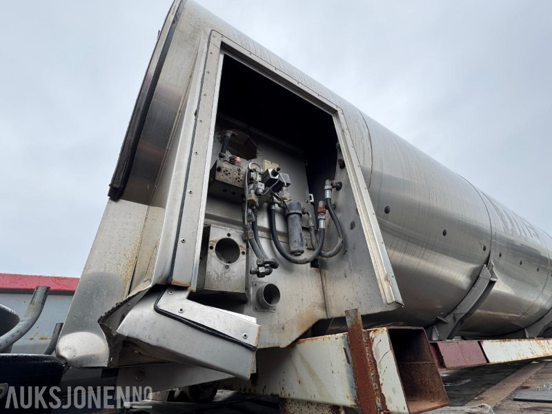 15m3 Tank på krokramme - Camion: photos 4 15m3 Tank på krokramme - Camion: photos 4