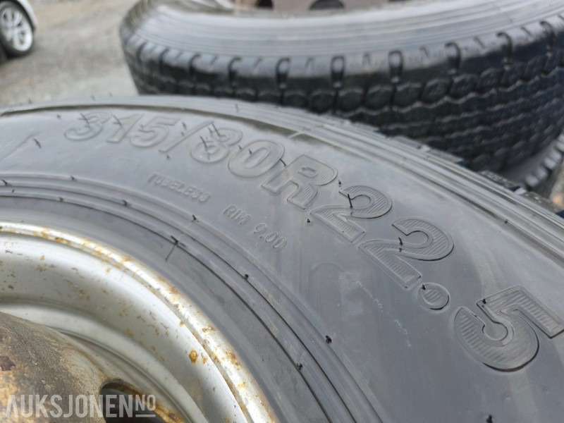 DOUBLESTAR lastebil dekk på felg 315/80R22.5 8 stk - Camion: photos 5 DOUBLESTAR lastebil dekk på felg 315/80R22.5 8 stk - Camion: photos 5