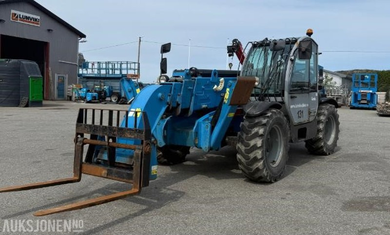 Genie GTH-4017 SX - Teleskoptruck - 4x4 med firehjulssving - Skuffe og pallegafler med hydraulisk bredding - Chariot télescopique: photos 1 Genie GTH-4017 SX - Teleskoptruck - 4x4 med firehjulssving - Skuffe og pallegafler med hydraulisk bredding - Chariot télescopique: photos 1