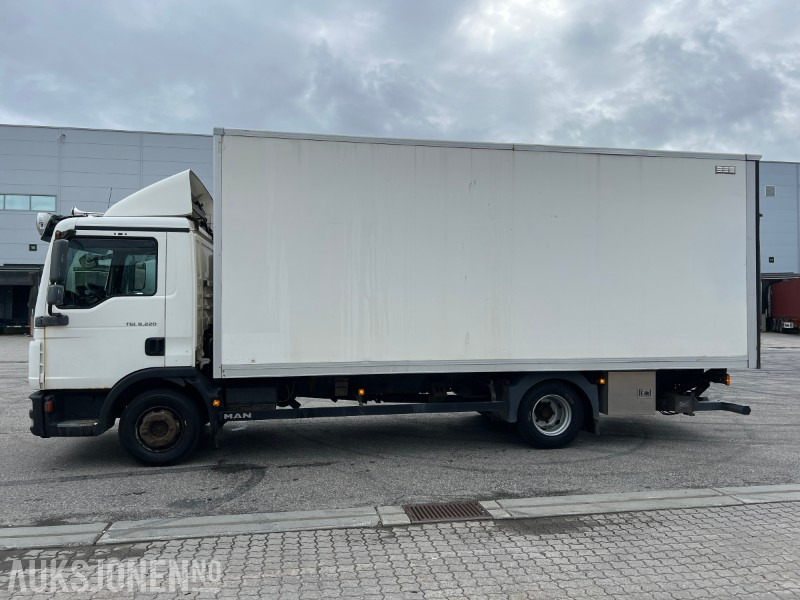 MAN TGL 8.220 15 pll med balkøfter - Camion fourgon: photos 2 MAN TGL 8.220 15 pll med balkøfter - Camion fourgon: photos 2