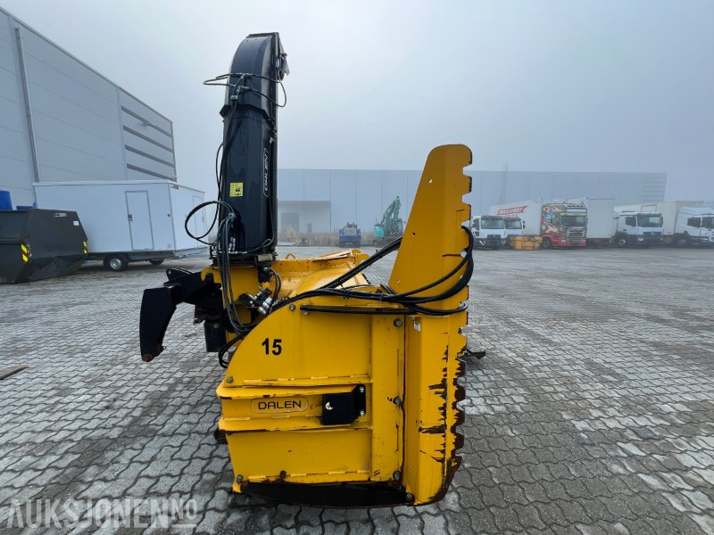2015 Dalen 2013-010 med to tuter, frontmonteres eller slepes - Machine agricole: photos 4 2015 Dalen 2013-010 med to tuter, frontmonteres eller slepes - Machine agricole: photos 4