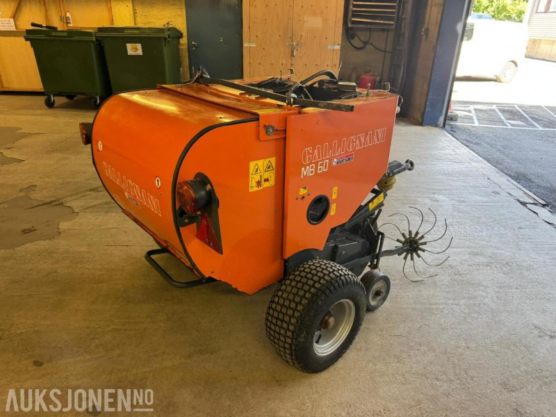 Gallignani MB 60 rundballepresse med plastpakker | PTO-aksel - Machine agricole: photos 5 Gallignani MB 60 rundballepresse med plastpakker | PTO-aksel - Machine agricole: photos 5