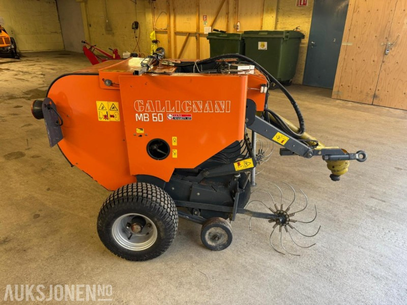 Gallignani MB 60 rundballepresse med plastpakker | PTO-aksel - Machine agricole: photos 4 Gallignani MB 60 rundballepresse med plastpakker | PTO-aksel - Machine agricole: photos 4