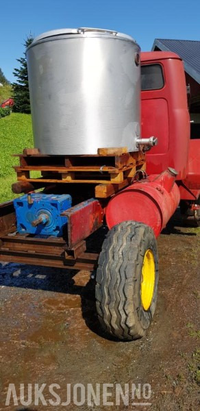 V8 Magirus Deutz med PTO drift - Machine agricole: photos 4 V8 Magirus Deutz med PTO drift - Machine agricole: photos 4