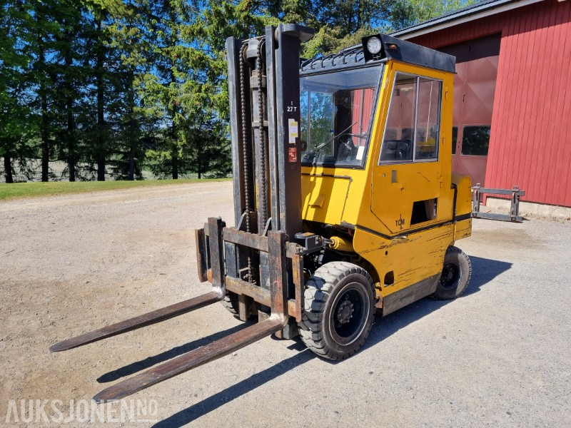 1980 TCM FD30Z5 truck 2.7 T Diesel - Matériel de manutention: photos 1 1980 TCM FD30Z5 truck 2.7 T Diesel - Matériel de manutention: photos 1