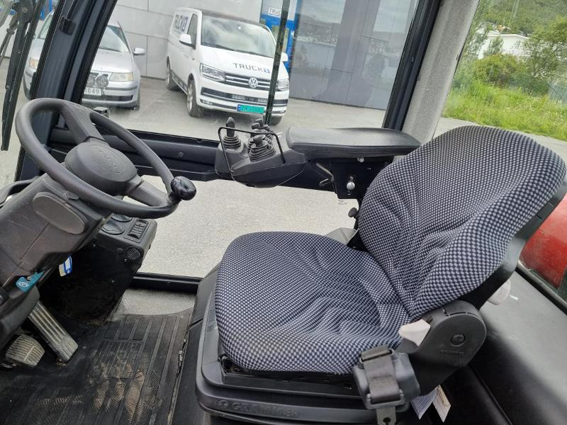 2010 Toyota 2010 Toyota 02-8FGF25 - 2,5 tonns propantruck - 4,7 m løftehøyde - Matériel de manutention: photos 5 2010 Toyota 2010 Toyota 02-8FGF25 - 2,5 tonns propantruck - 4,7 m løftehøyde - Matériel de manutention: photos 5