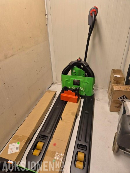 EP EPT12-EZ ledetruck - Matériel de manutention: photos 1 EP EPT12-EZ ledetruck - Matériel de manutention: photos 1