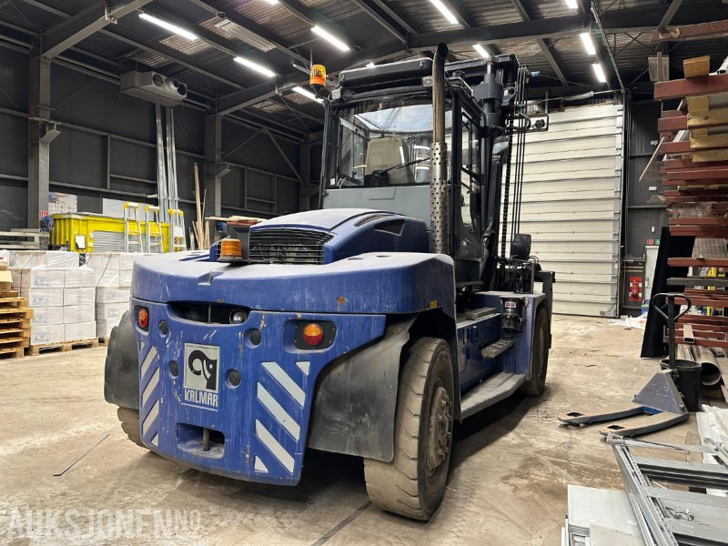 Kalmar DCG100-12 – 10 tonns gaffeltruck – 2012 – 11 849 timer - Matériel de manutention: photos 5 Kalmar DCG100-12 – 10 tonns gaffeltruck – 2012 – 11 849 timer - Matériel de manutention: photos 5
