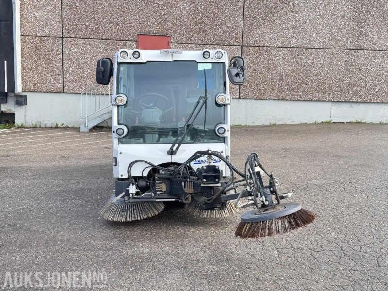 2017 Bucher CityCat 2020XL Feiemaskin / Euro 6 - Matériel industriel: photos 2 2017 Bucher CityCat 2020XL Feiemaskin / Euro 6 - Matériel industriel: photos 2