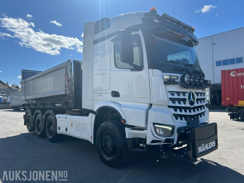 Mercedes-Benz Arocs 3253 Tridem krokbil brøyte rigget - Camion ampliroll: photos 1 Mercedes-Benz Arocs 3253 Tridem krokbil brøyte rigget - Camion ampliroll: photos 1