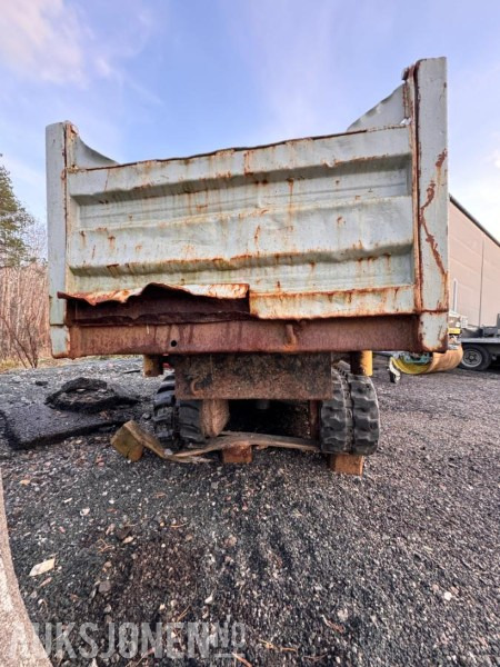 Neuson Beltegående miniudmper - RK15 - Treveis tipp - Yanmar 3TN82E Dieselmotor - Tombereau: photos 5 Neuson Beltegående miniudmper - RK15 - Treveis tipp - Yanmar 3TN82E Dieselmotor - Tombereau: photos 5