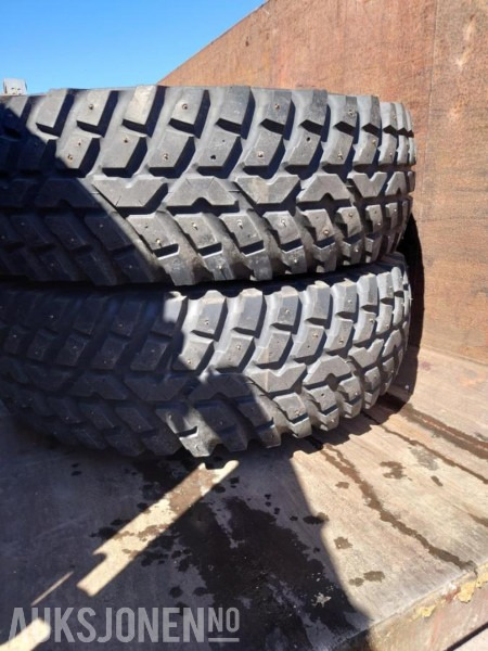 Nokian dekk til New Holland - Tracteur agricole: photos 2 Nokian dekk til New Holland - Tracteur agricole: photos 2