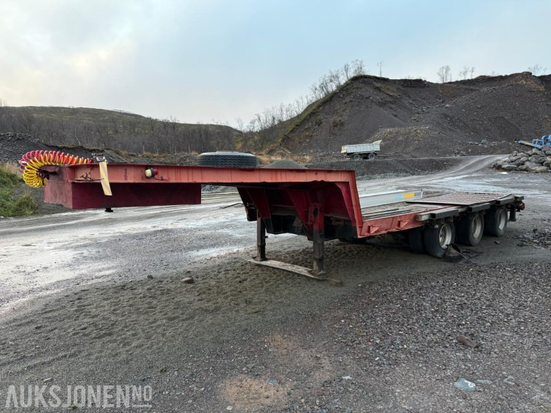 1976 HI GAIN LBS 33-EM - Maskinsemi - 3 akslet - Rep.objekt - Remorque: photos 1 1976 HI GAIN LBS 33-EM - Maskinsemi - 3 akslet - Rep.objekt - Remorque: photos 1