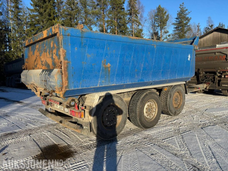 2005 Maur Bilpåbygg Trippelkjerre - Remorque: photos 2 2005 Maur Bilpåbygg Trippelkjerre - Remorque: photos 2