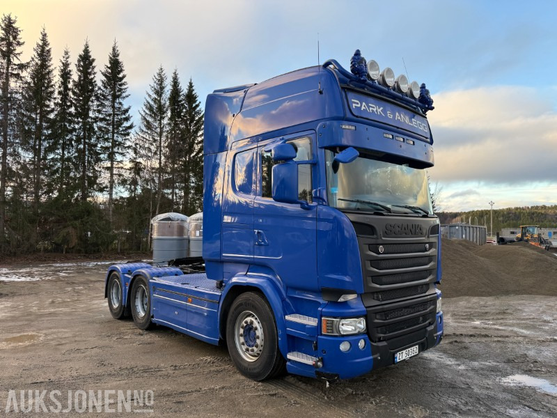 2015 Scania R-serie 6x4 Påkostet - Brøyterigget - Tipphydraulikk - Sprederhydraulikk - 675 643km - Tracteur routier: photos 3 2015 Scania R-serie 6x4 Påkostet - Brøyterigget - Tipphydraulikk - Sprederhydraulikk - 675 643km - Tracteur routier: photos 3