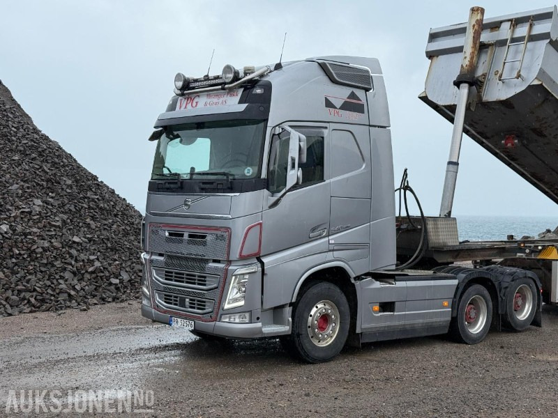 2018 Volvo 540 6x4 - Hydraulikk - I Shift - Tracteur routier: photos 1 2018 Volvo 540 6x4 - Hydraulikk - I Shift - Tracteur routier: photos 1