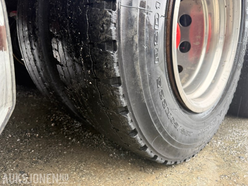 Véhicule de voirie/ Spécial 1999 Scania R124 Spyle/sugebil med Korp&Son påbygg: photos 14 Véhicule de voirie/ Spécial 1999 Scania R124 Spyle/sugebil med Korp&Son påbygg: photos 14