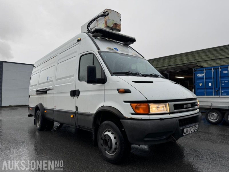 2005 Iveco Daily, Liftbil - UniJet - HPT 65C15, 230.604 km - Nifty lift - VM 140 med personkorg - Sertifisert lift til juni 2026 - Véhicule de voirie/ Spécial: photos 3 2005 Iveco Daily, Liftbil - UniJet - HPT 65C15, 230.604 km - Nifty lift - VM 140 med personkorg - Sertifisert lift til juni 2026 - Véhicule de voirie/ Spécial: photos 3