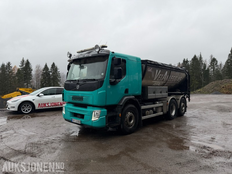 2017 Volvo FE 320 sprider - Euroklasse 6T - EU godkjent - Ryggekamera - Véhicule de voirie/ Spécial: photos 2 2017 Volvo FE 320 sprider - Euroklasse 6T - EU godkjent - Ryggekamera - Véhicule de voirie/ Spécial: photos 2