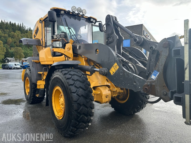 Volvo L90H HJULLASTER MED MYE UTSTYR - 7247 TIMER - Chargeuse sur pneus: photos 5 Volvo L90H HJULLASTER MED MYE UTSTYR - 7247 TIMER - Chargeuse sur pneus: photos 5
