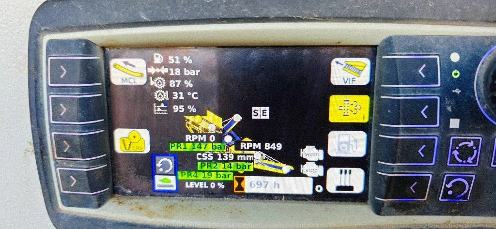 Keestrack B 3 - Concasseur mobile: photos 2 Keestrack B 3 - Concasseur mobile: photos 2