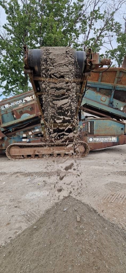PowerScreen Warrior 1400 - Crible: photos 3 PowerScreen Warrior 1400 - Crible: photos 3