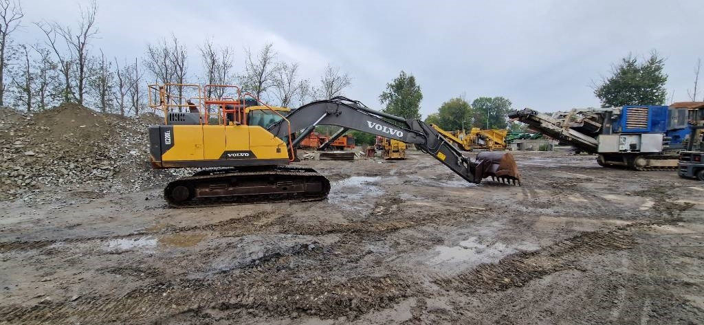 Pelle sur chenille Volvo EC 220EL: photos 35 Pelle sur chenille Volvo EC 220EL: photos 35