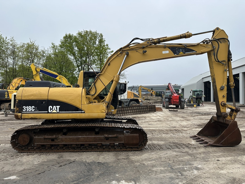 Caterpillar 318 CL Good undercarriage (not 320CL - 325CL) - Pelle sur chenille: photos 4 Caterpillar 318 CL Good undercarriage (not 320CL - 325CL) - Pelle sur chenille: photos 4