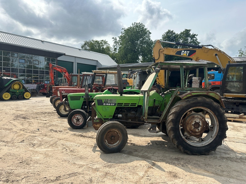 International 844-S Package 5 - See description - Tracteur agricole: photos 3 International 844-S Package 5 - See description - Tracteur agricole: photos 3