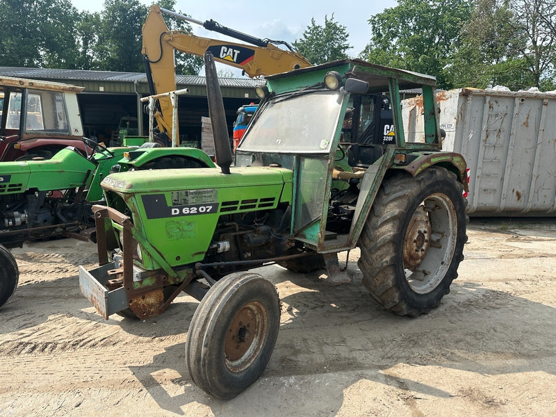 International 844-S Package 5 - See description - Tracteur agricole: photos 4 International 844-S Package 5 - See description - Tracteur agricole: photos 4