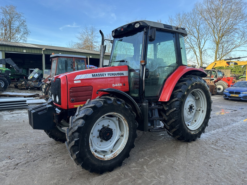 Massey Ferguson 5445 - Tracteur agricole: photos 1 Massey Ferguson 5445 - Tracteur agricole: photos 1
