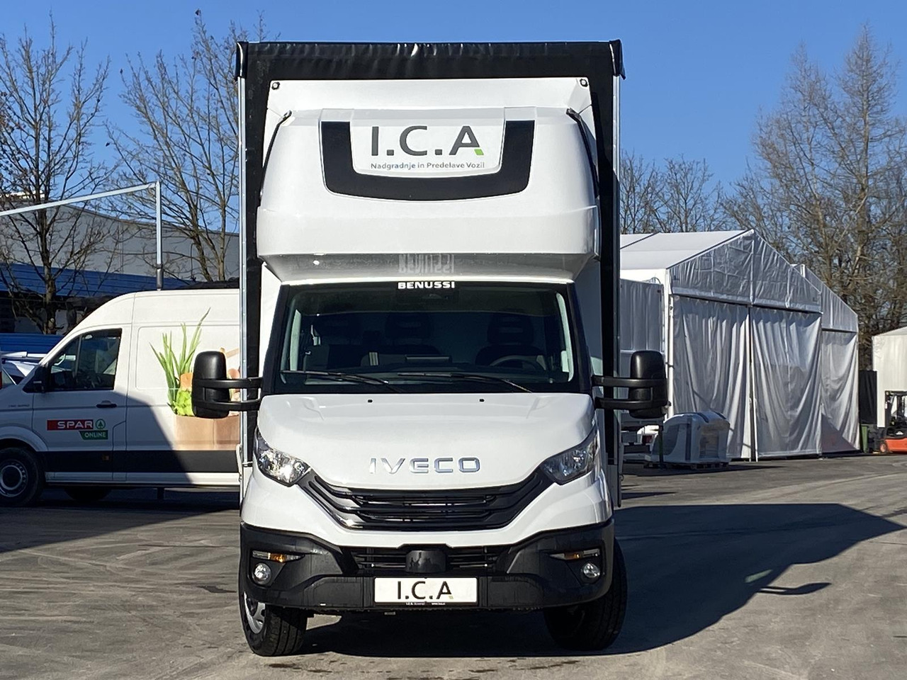 Véhicule utilitaire plateau baché neuf IVECO DAILY 35S18HP  D30C | PRITSCHE PLANE + SCHLAFKABINE + LADERAMPE: photos 33