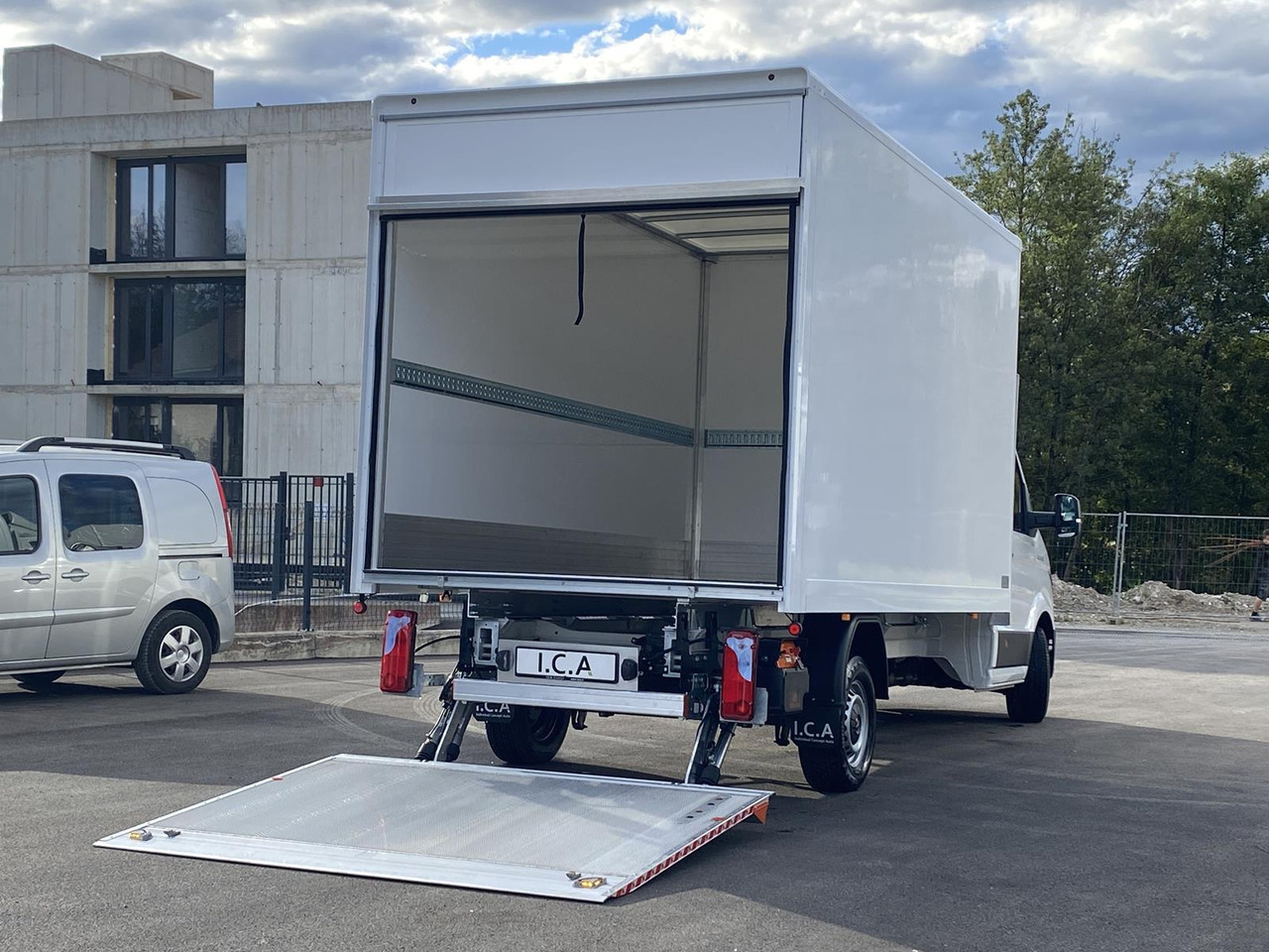 Fourgon neuf MAN TGE 3.180 RS4490 1+2, 180PS, 2.0L | ALU-BOX 4200mm + LADERAMPE: photos 13