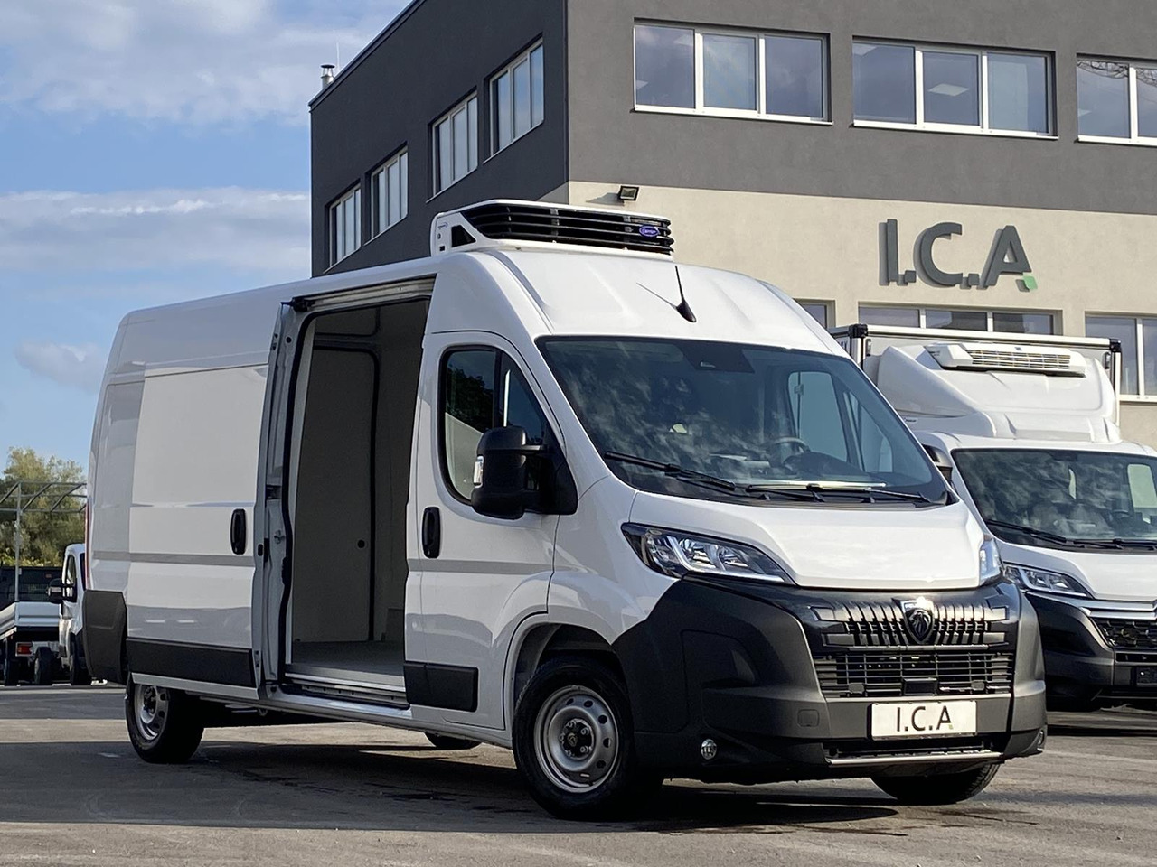PEUGEOT BOXER L3H2 180PS CONFORT 335 / FRISCHDIENST BIS 0 + XARIOS 300 12-230V - Véhicule utilitaire frigorifique: photos 1 PEUGEOT BOXER L3H2 180PS CONFORT 335 / FRISCHDIENST BIS 0 + XARIOS 300 12-230V - Véhicule utilitaire frigorifique: photos 1