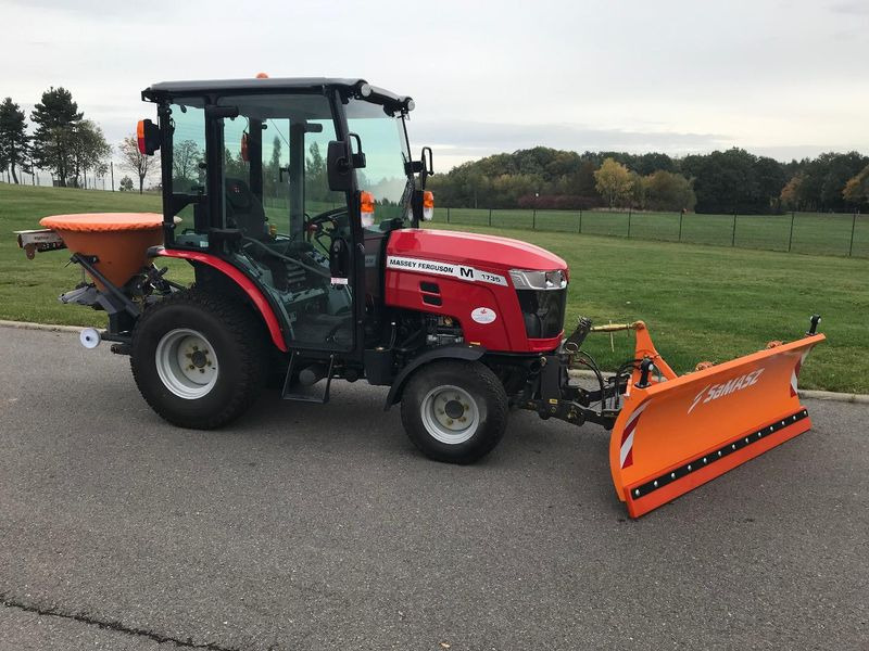 Massey Ferguson MF 1735 M HC - Micro tracteur: photos 1 Massey Ferguson MF 1735 M HC - Micro tracteur: photos 1