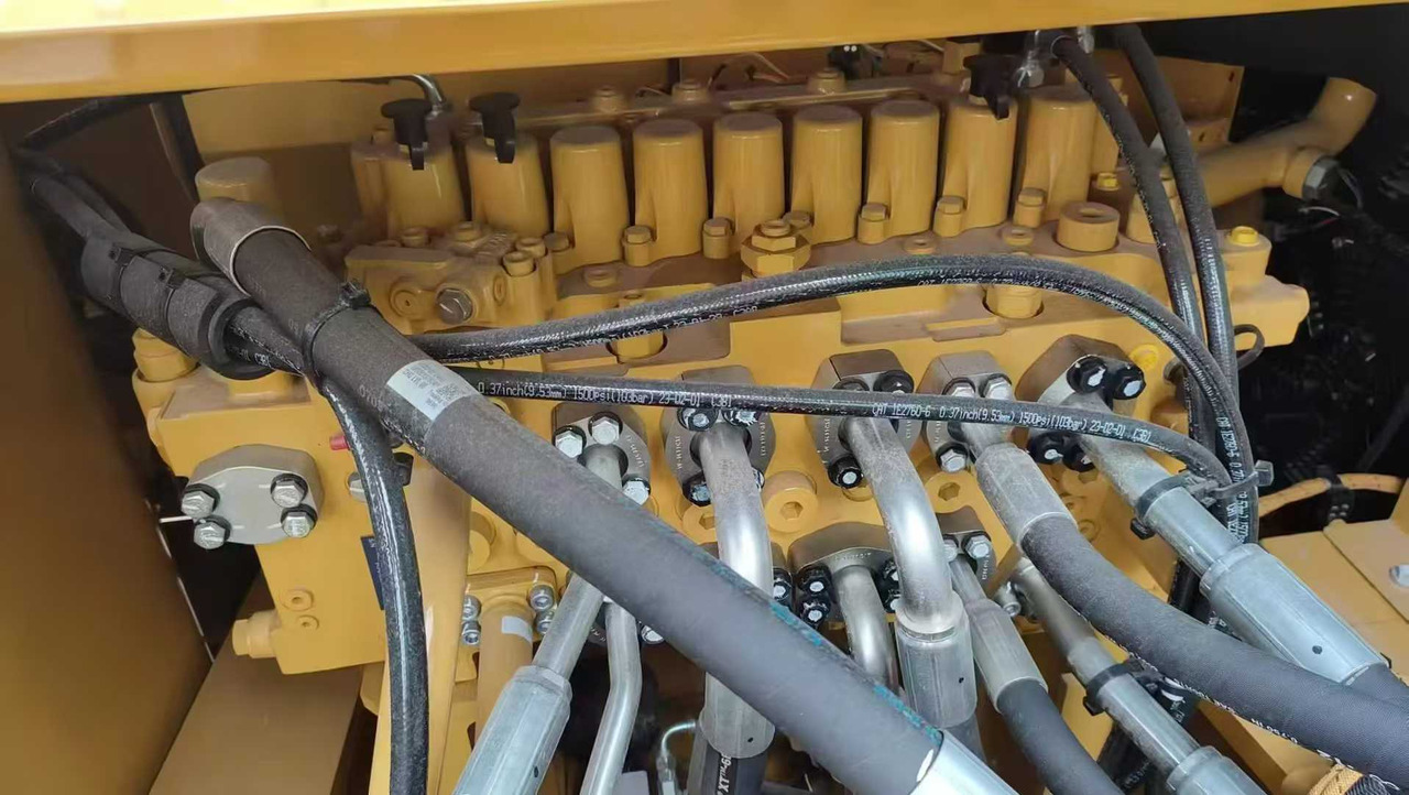 Pelle sur chenille CATERPILLAR CAT 330GC 30 TON Used Excavator 330D 336D 320GC 320GC 323 Crawler Secondhand Excavator: photos 8