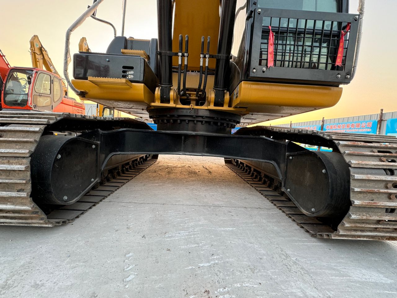 Caterpillar 325D CAT 325D2 329D 330D 330D2 25 Ton Used Excavator for Sale - Pelle sur chenille: photos 5 Caterpillar 325D CAT 325D2 329D 330D 330D2 25 Ton Used Excavator for Sale - Pelle sur chenille: photos 5