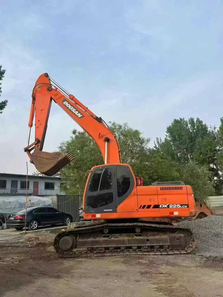 Doosan Used Excavator 225 DX225 DX300 DH150 DX300 DX420 DX520 for Sale - Pelle sur chenille: photos 2 Doosan Used Excavator 225 DX225 DX300 DH150 DX300 DX420 DX520 for Sale - Pelle sur chenille: photos 2