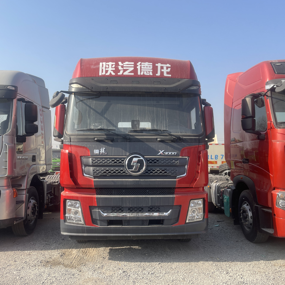 Shacman Right Hand X3000 X5000 (6*4) Semi Truck head Truck Head Tipper Head - Tracteur routier: photos 3 Shacman Right Hand X3000 X5000 (6*4) Semi Truck head Truck Head Tipper Head - Tracteur routier: photos 3