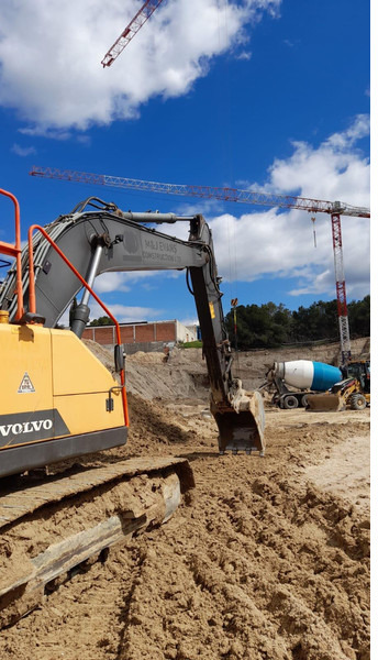 Volvo EC220EL - Pelle sur chenille: photos 4 Volvo EC220EL - Pelle sur chenille: photos 4
