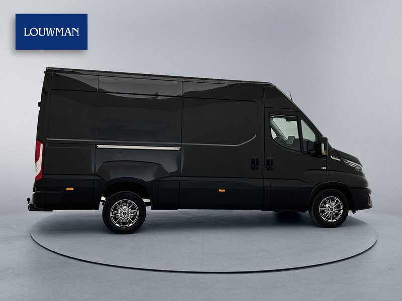 Iveco 35S21 Daily 35S21 L2H2 Automaat 210pk 3.5t Trekhaak Dubbele Schuifdeur Lichtmetalen velgen Navigatie Betimmering Apple Carplay/Android Led koplampen Virtual cockpit - Fourgon utilitaire: photos 3 Iveco 35S21 Daily 35S21 L2H2 Automaat 210pk 3.5t Trekhaak Dubbele Schuifdeur Lichtmetalen velgen Navigatie Betimmering Apple Carplay/Android Led koplampen Virtual cockpit - Fourgon utilitaire: photos 3