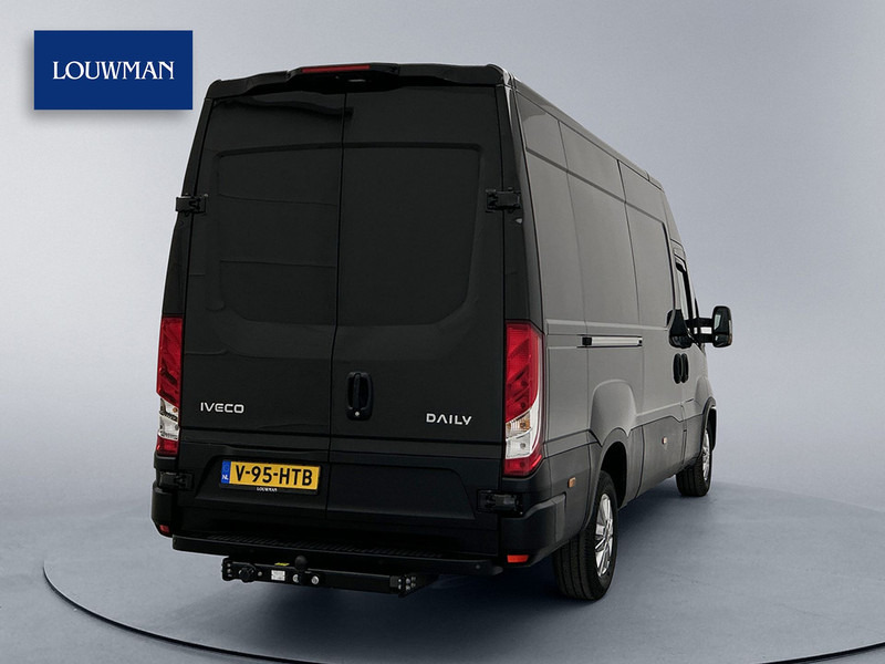 Iveco 35S21 Daily 35S21 L2H2 Automaat 210pk 3.5t Trekhaak Dubbele Schuifdeur Lichtmetalen velgen Navigatie Betimmering Apple Carplay/Android Led koplampen Virtual cockpit - Fourgon utilitaire: photos 2 Iveco 35S21 Daily 35S21 L2H2 Automaat 210pk 3.5t Trekhaak Dubbele Schuifdeur Lichtmetalen velgen Navigatie Betimmering Apple Carplay/Android Led koplampen Virtual cockpit - Fourgon utilitaire: photos 2