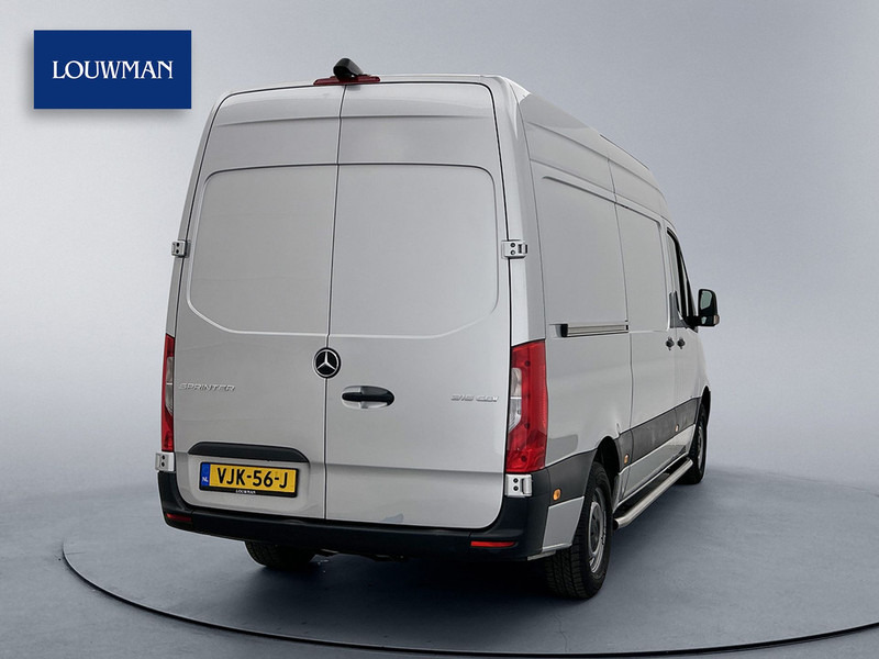 Mercedes-Benz Sprinter 315 1.9 CDI L2H2 Inrichting 220v omvormer Laadlift Navigatie Achteruitrijcamera Inrichting Cruise Control - Fourgon utilitaire: photos 3 Mercedes-Benz Sprinter 315 1.9 CDI L2H2 Inrichting 220v omvormer Laadlift Navigatie Achteruitrijcamera Inrichting Cruise Control - Fourgon utilitaire: photos 3