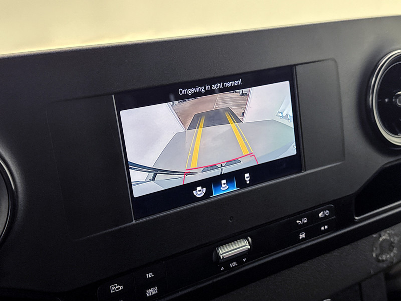 Fourgon utilitaire Mercedes-Benz Sprinter 316 2.2 CDI L2H2 3500KG trekhaak 2x schuifdeur Inrichting Luchtgeveerde stoel Navigatie: photos 9 Fourgon utilitaire Mercedes-Benz Sprinter 316 2.2 CDI L2H2 3500KG trekhaak 2x schuifdeur Inrichting Luchtgeveerde stoel Navigatie: photos 9