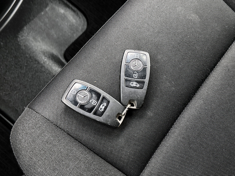 Fourgon utilitaire Mercedes-Benz Sprinter 316 2.2 CDI L2H2 3500KG trekhaak 2x schuifdeur Inrichting Luchtgeveerde stoel Navigatie: photos 12 Fourgon utilitaire Mercedes-Benz Sprinter 316 2.2 CDI L2H2 3500KG trekhaak 2x schuifdeur Inrichting Luchtgeveerde stoel Navigatie: photos 12