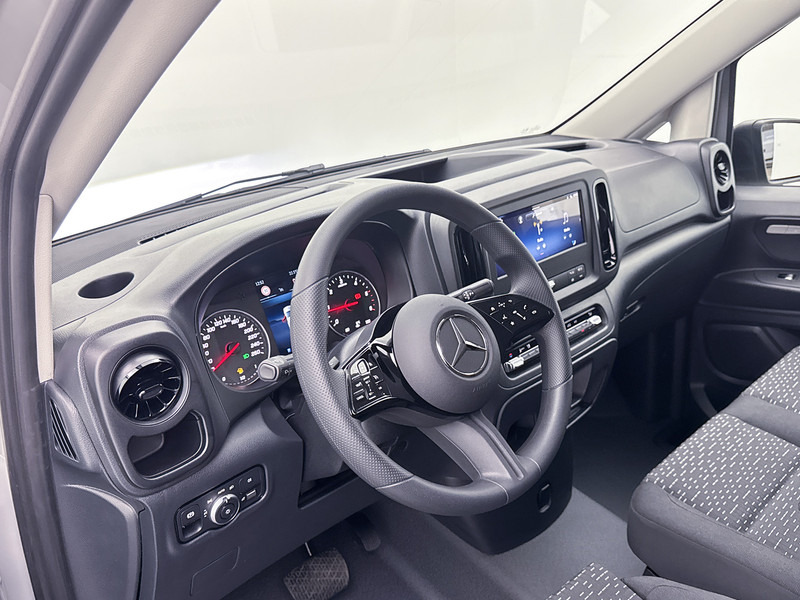 Mercedes-Benz Vito 116 Lang Trekhaak LED Achteruitrijcamera Betimmering Cruise Control - Fourgon utilitaire: photos 5 Mercedes-Benz Vito 116 Lang Trekhaak LED Achteruitrijcamera Betimmering Cruise Control - Fourgon utilitaire: photos 5