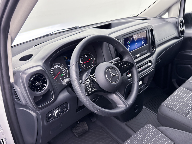 Mercedes-Benz Vito 116 Lang Trekhaak LED Achteruitrijcamera Cruise Control Betimmering - Fourgon utilitaire: photos 5 Mercedes-Benz Vito 116 Lang Trekhaak LED Achteruitrijcamera Cruise Control Betimmering - Fourgon utilitaire: photos 5